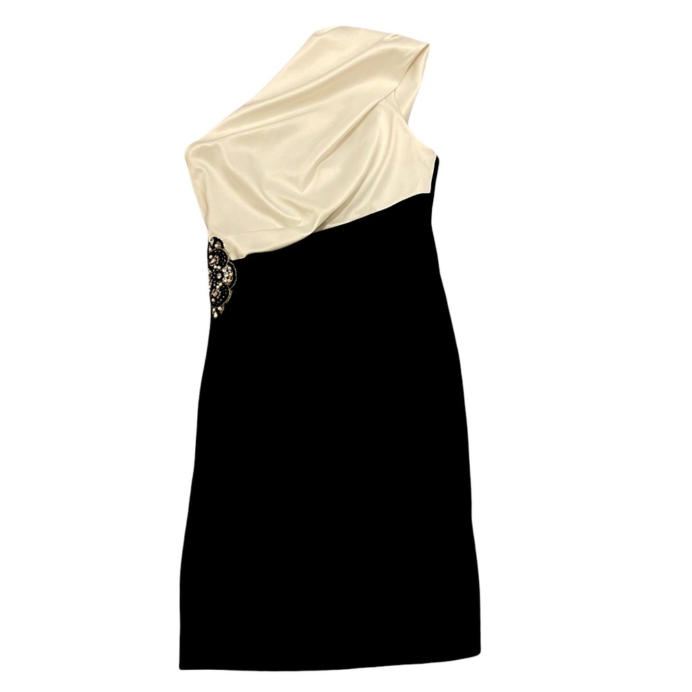 Jessica Howard size 8 one shoulder cream and black dress